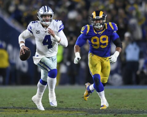 Cowboys look to hold on to slim all-time lead vs Rams 3